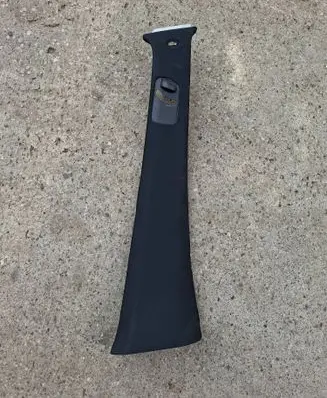 Mercedes-Benz R W251 (B) pillar trim (top) A2516907825