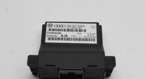 Volkswagen PASSAT B7 Gateway control module 7N0907530G
