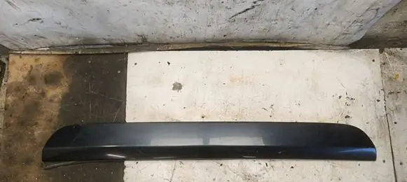 Mercedes-Benz ML W163 Tailgate trim A1637400707