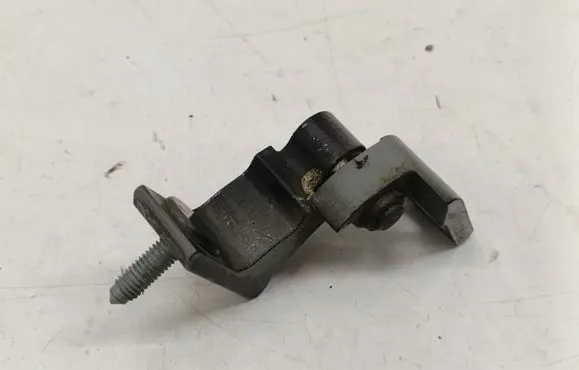 Audi Q5 SQ5 Front door lower hinge 