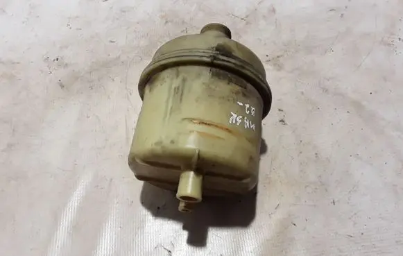 Power steering fluid tank/reservoir
