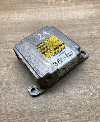 Toyota Avensis T250 Airbag control unit/module 8917005161 215767106