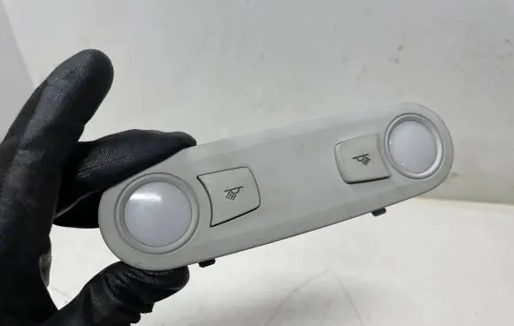 Audi A4 S4 B8 8K Rear seat light 8T0947111AT64