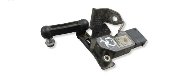 Volvo XC90 Air suspension front height level sensor 31406563 A426S17117