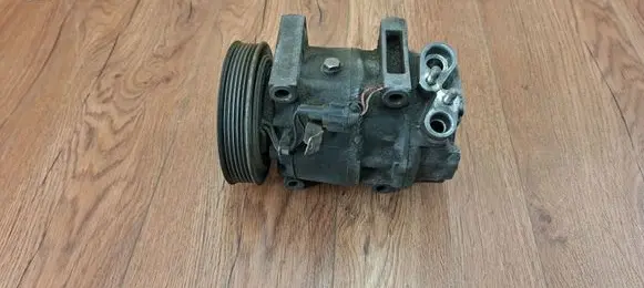 Renault Espace - Grand espace IV Air conditioning (A/C) compressor (pump) 8200133818