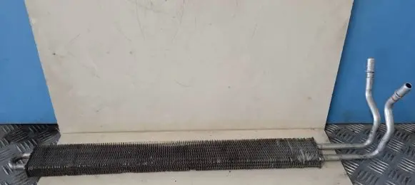 BMW X5 E70 Power steering radiator 