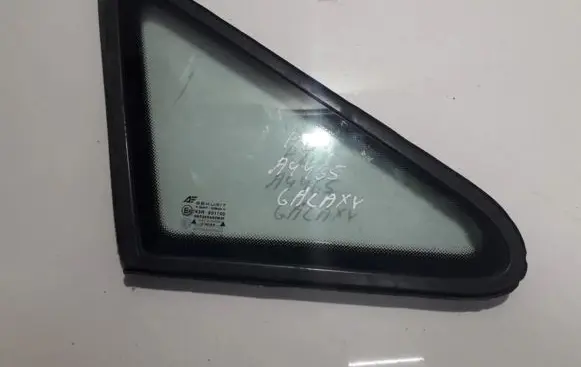 Ford Galaxy Front triangle window/glass 