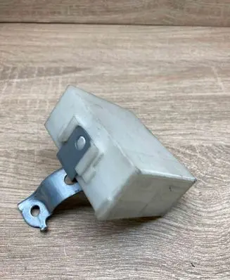Toyota Avensis T250 Door control unit/module 8974105051 73111487