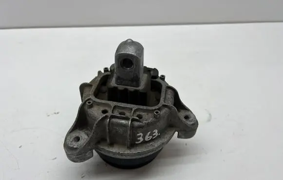BMW 5 F10 F11 Engine mount bracket 6785602 0959 150113