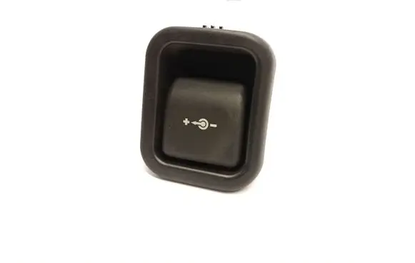 BMW 3 E46 12 V Socket (rear) 7008038