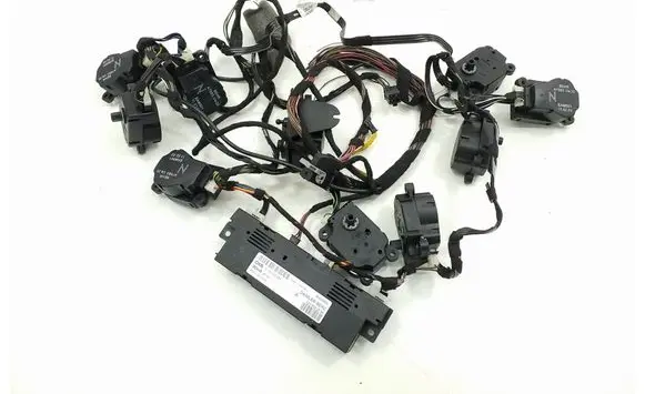 Mercedes-Benz CL C215 Air flap motor/actuator A2208201042
