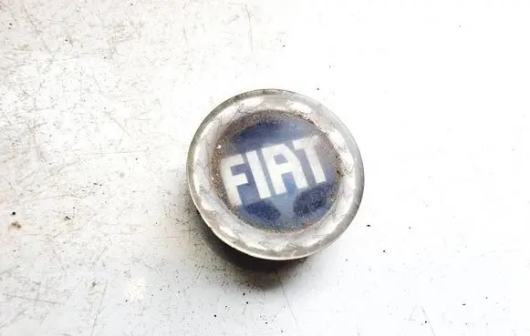 Fiat Punto (176) Original wheel cap 46746586