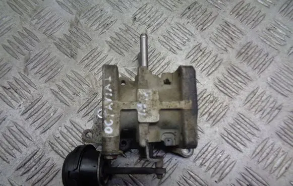 Skoda Octavia Mk1 (1U) EGR valve cooler bracket 