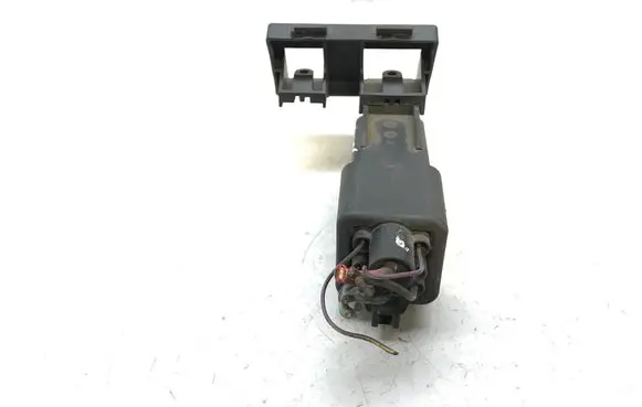 Volkswagen Golf V Glow plug pre-heat relay 03G907282A K4775