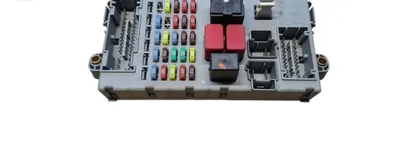 Fiat Doblo Fuse module 26520600CPL 46520600