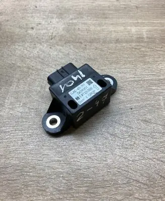 Mazda 6 ESP acceleration yaw rate sensor GJ6E437Y1 EWTS53BB
