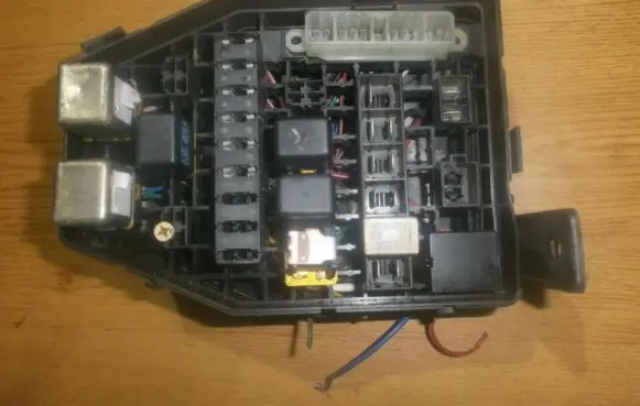 SsangYong Musso Fuse box set 8232205000