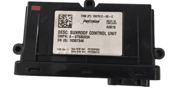 Tesla Model S Sunroof control unit/module 100751200C P0753P06B 10307346