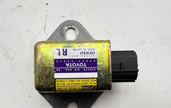 Toyota Land Cruiser (J120) Airbag deployment crash/impact sensor 8983360010 1879000471