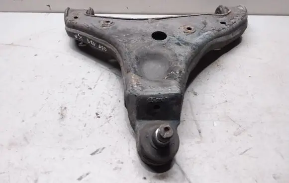 Mercedes-Benz Sprinter W906 Front lower control arm/wishbone