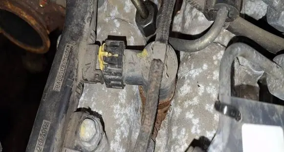 Fiat Doblo Fuel injector 0445110419