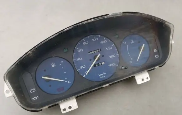 Mazda 121 Speedometer (instrument cluster) 46DB03119390