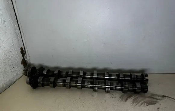 Peugeot Rifter Camshaft 9825013780 9825017880