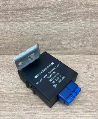 Toyota Corolla E120 E130 Other control units/modules 8281002020 05810231