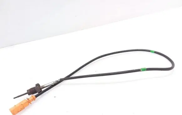 Skoda Octavia Mk3 (5E) Lambda probe sensor 04L906088AD