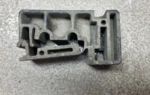 Opel Insignia B Other engine bay part 1120358
