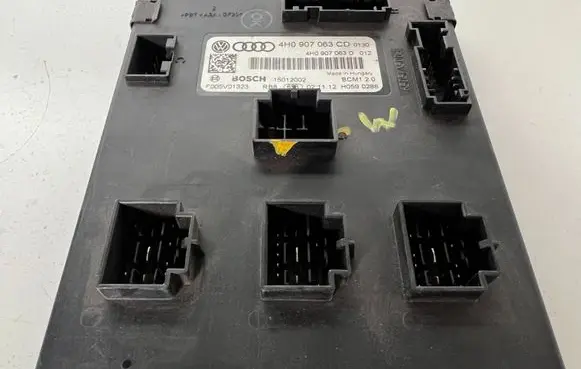 Volkswagen Touareg II Comfort/convenience module 4H0907063CD 4H0907063D 15012002
