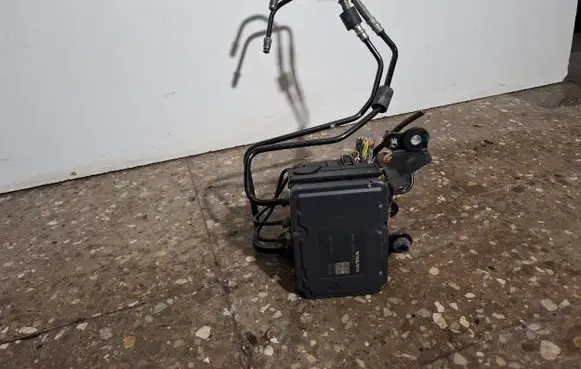 Volvo V60 ABS Pump 31317450
