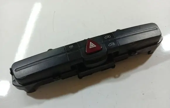 Mercedes-Benz Sprinter W906 Hazard light switch A9065450107