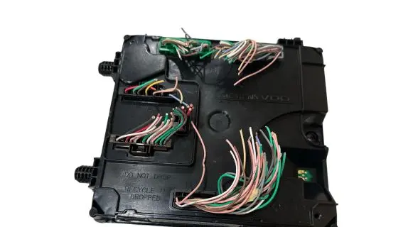 Renault Laguna III Comfort/convenience module 284B10046R A2C53186521