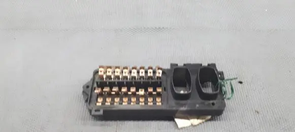 Volkswagen Polo II 86C 2F Fuse box set