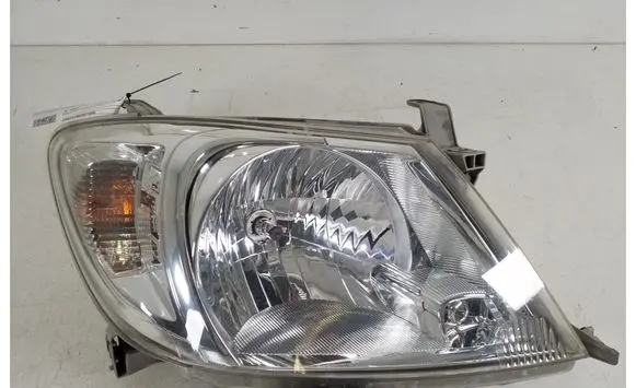 Toyota Hilux (AN10, AN20, AN30) Headlight/headlamp
