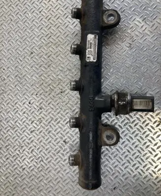 Ford S-MAX Fuel main line pipe 9681649580