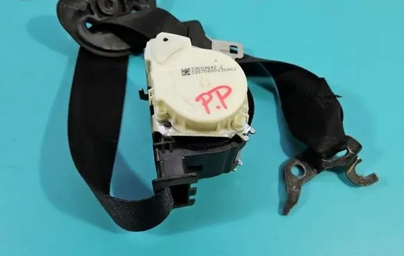 BMW 3 E90 E91 Front seatbelt 33059849 IMPRK1489958