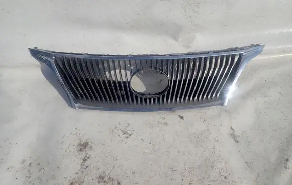Lexus RX 450H Front bumper upper radiator grill