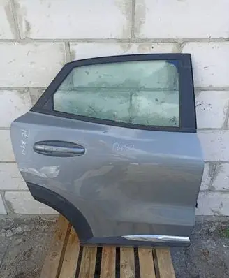 Ford Puma Rear door