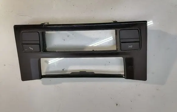 BMW 5 E60 E61 Dashboard center trim panel 9156028 9169076