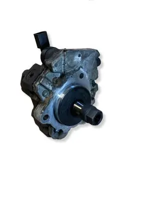BMW 5 E60 E61 Fuel injection high pressure pump 7798333 0445010146