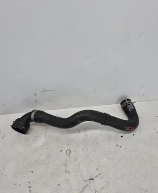 Volvo XC40 Engine coolant pipe/hose 32222082