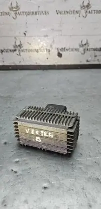 Opel Vectra B Glow plug pre-heat relay 90508974 51299001