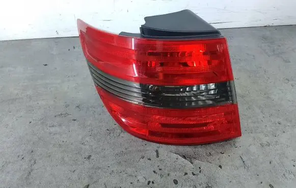 Mercedes-Benz B W245 Rear/tail lights 154401949L