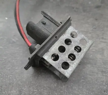 Renault Kangoo I Heater blower motor/fan resistor 9092609859