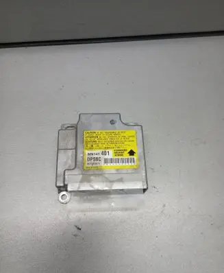 Mitsubishi Grandis Airbag control unit/module MN141401