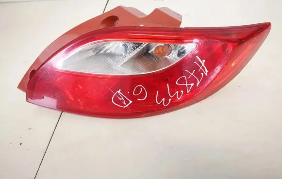 Mazda 2 Rear/tail lights d65151150