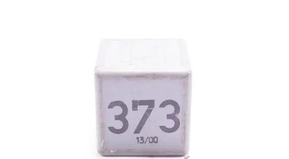 Audi 80 90 B3 Other relay 8D0951253A 23134B52X301