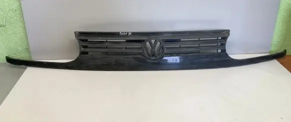 Volkswagen Golf III Front grill 1H6853653